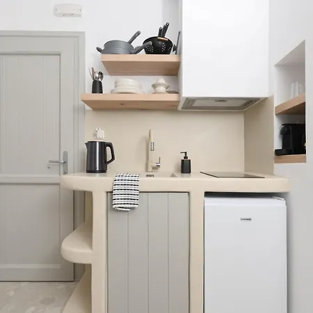 Hotel apartamentowy Castello On The Beach Agia Anna (Naxos)