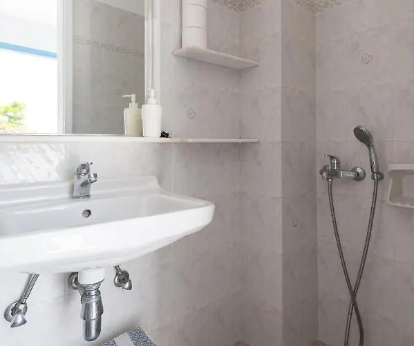 Castello On The 3* Agia Anna (Naxos)