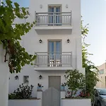 Castello On The 3*